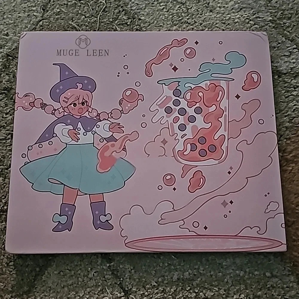 Muge Leen palette